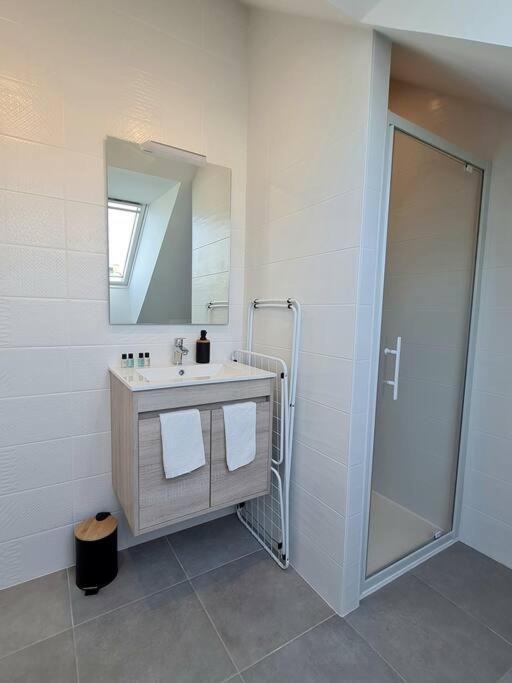 Appartement Avec Vue Фужер Экстерьер фото