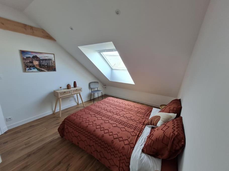 Appartement Avec Vue Фужер Экстерьер фото